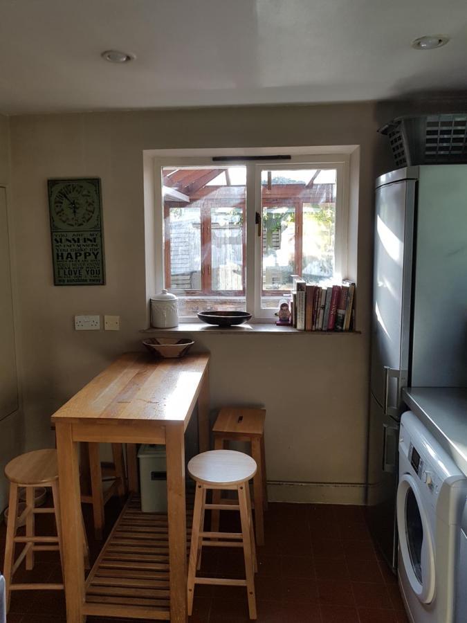 The Old Reading Room 金斯顿 外观 照片
